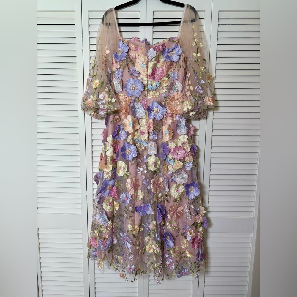 AW Bridal Catharine Floral Embroidered 3D Dress 8 & 6 & 22 - Picture 6 of 11